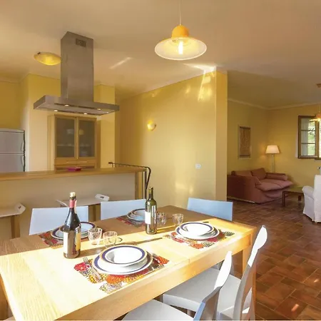 Dom wakacyjny 2 Bedroom In Camaiore Lu Corsanico-Bargecchia